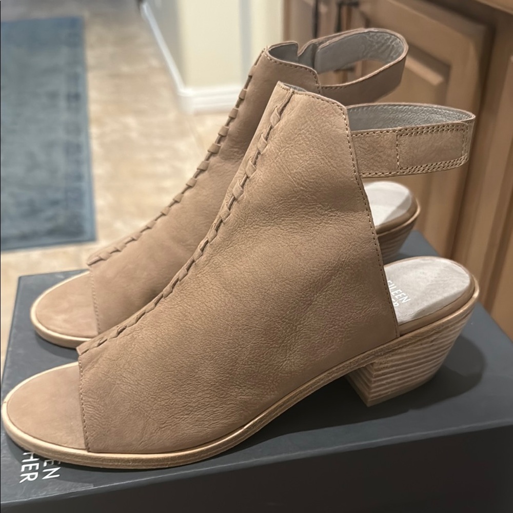 Eileen Fisher Suede sandals with Heels